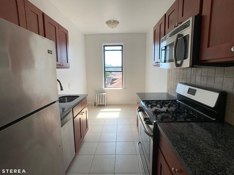 1st image of 3929 58th St #D1