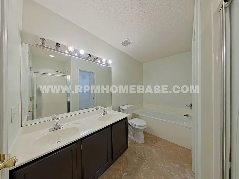304 Strawbridge Dr — Photo 13