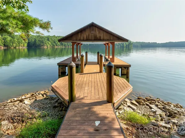 167 Cabin Bluff Dr #5&6, Marion, NC 28752