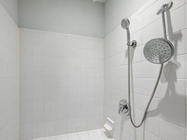 2310 Hosea L Williams Dr NE — Photo 20