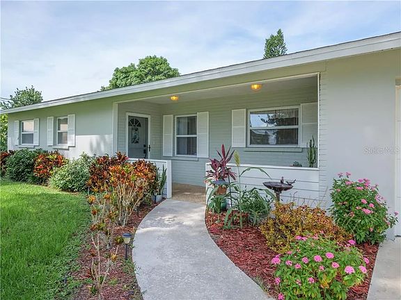 2nd image of 6008 Olive Ave