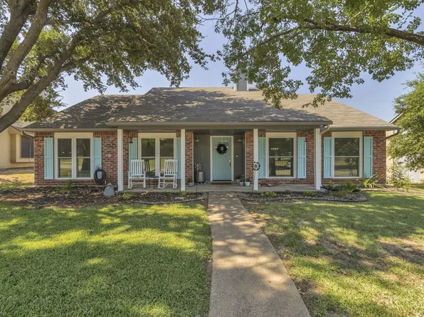 3029 Hamlett Ct, Flower Mound, TX 75028