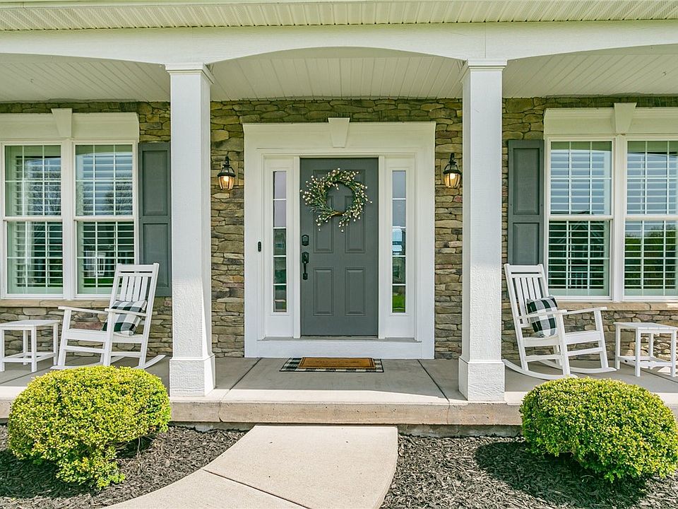 16 Rothbury Cir, Victor, NY 14564 Zillow