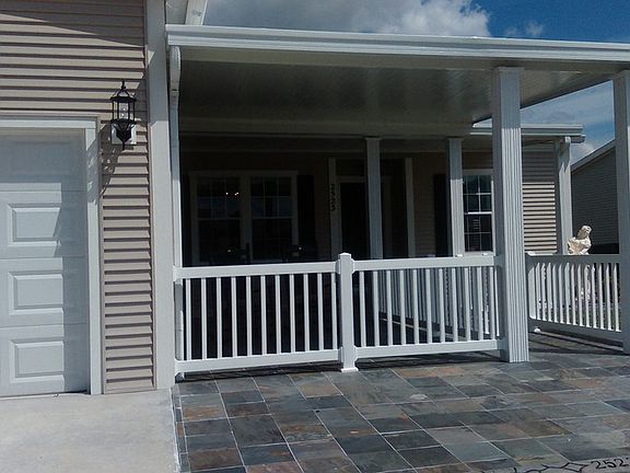 3rd image of 2523 Pier Dr