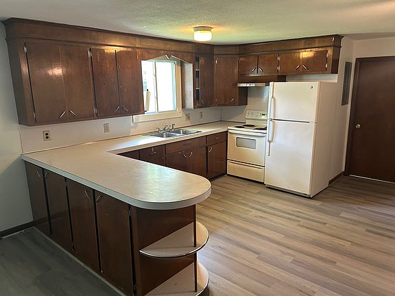 4th image of 43 Morris St #1