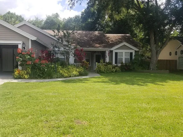 4120 Silvermoon Dr, Plant City, FL 33566