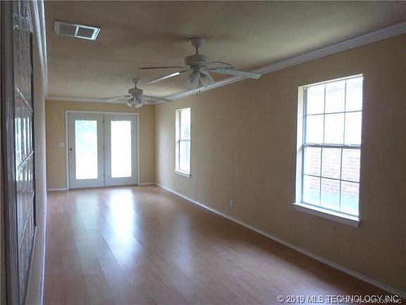 3rd image of 21161 E 39th Pl S