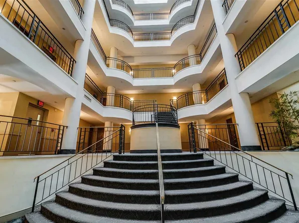 1 Greene Street image 16 of 22