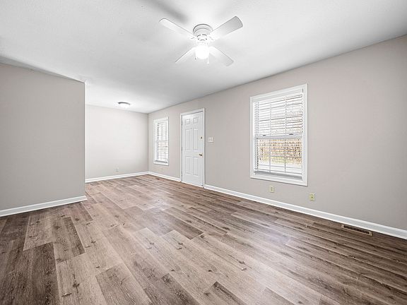 3rd image of 1539 Hugh Hunter Rd