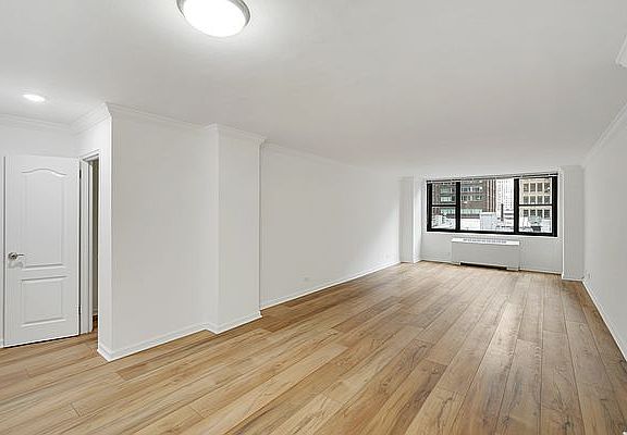 2nd image of 330 W 58th St APT 8h