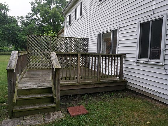 3rd image of 31855 Bay Ct