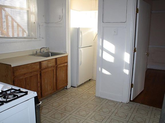 2nd image of 6565 N Lakewood Ave #Ymmdbmy9a