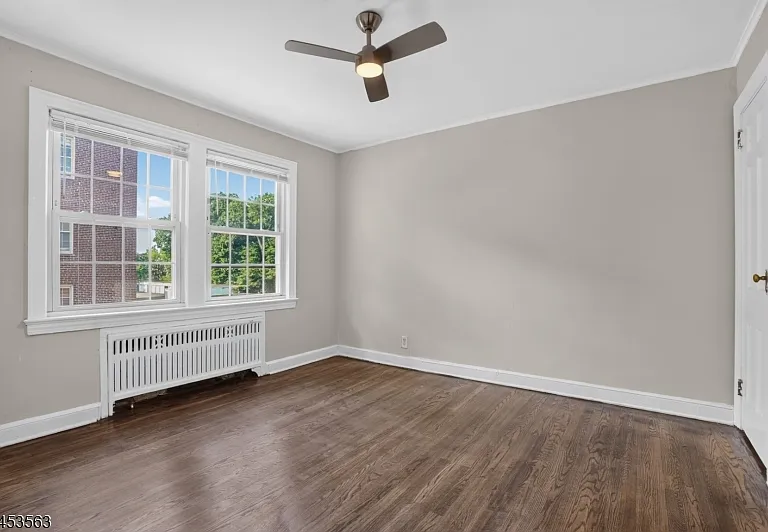180 Summit Ave #E4 — Photo 5