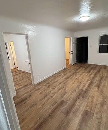 3rd image of 222 Elm St