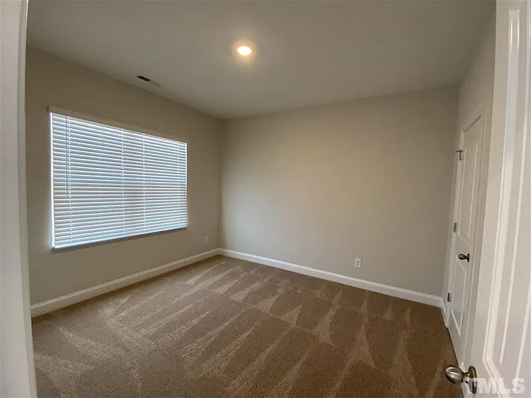 105 Level Dr — Photo 9