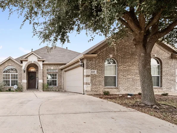 4449 Corner Brook Ln, Fort Worth, TX 76123