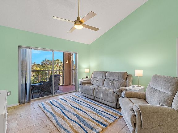 5th image of 1640 N 42nd Circle #303
