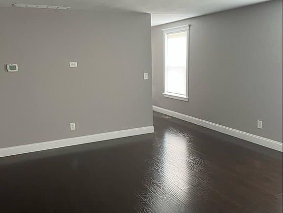 5th image of 8505 Gateview Ct