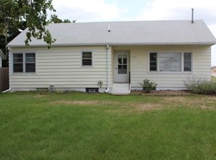 1924 F Ave, Kearney, NE 68847