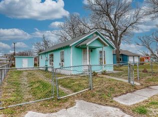 1139 S Commercial St, Aransas Pass, TX 78336