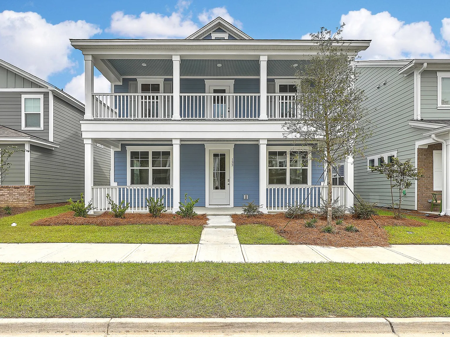 4 bed, 2916 sqft, $3,195 — Photo 1