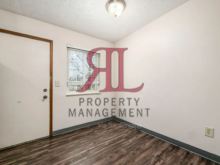 5524 Kenneylane Blvd — Photo 11