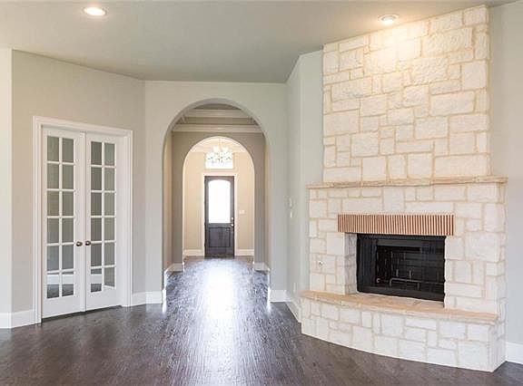 2nd image of 1321 Pitaya Dr