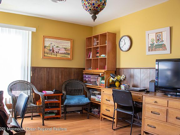 5th image of 9 Panama Ct