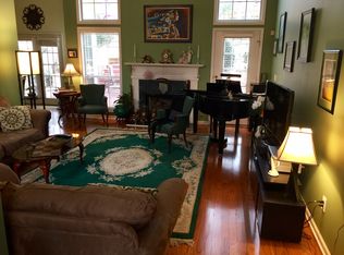 216 Kensington Trce, Stockbridge, GA