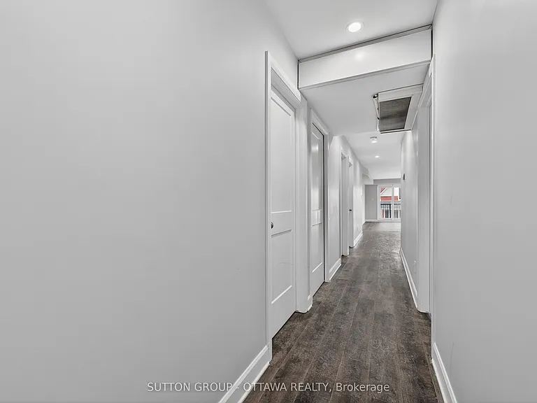 340 Shakespeare St — Photo 31