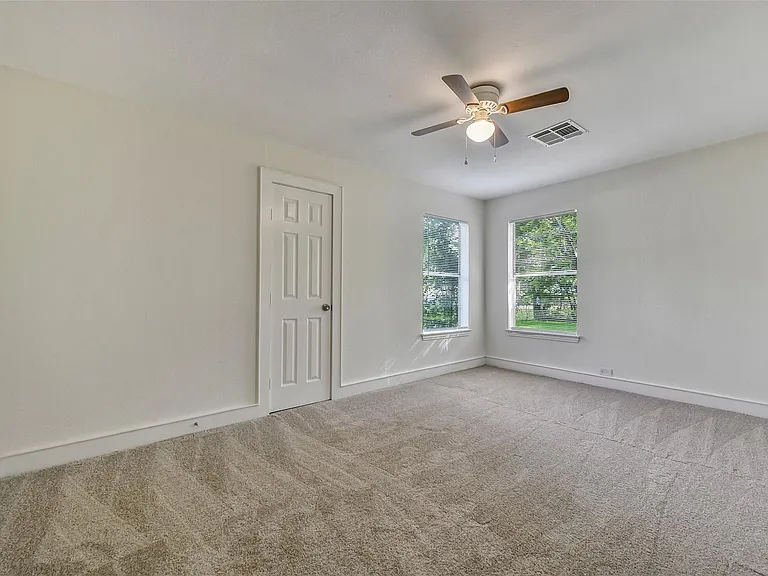 809 Chestnut St — Photo 17