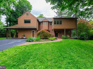 1030 King Rd, Malvern, PA 19355