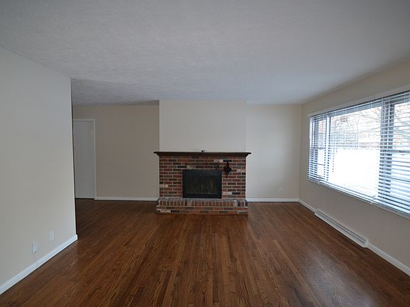 2nd image of 7536 N Sherman Dr
