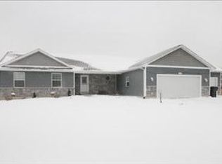 10760 Chicory Trl, Mattawan, MI 49071