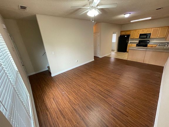 2nd image of 267 Fern Ridge Ct