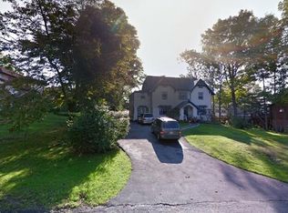 3 New York Ave, White Plains, NY 10606