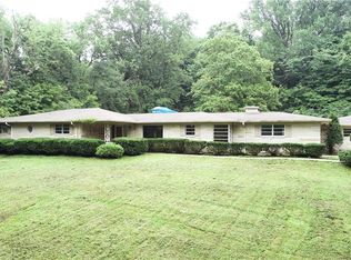 5855 Braewick Rd, Indianapolis, IN 46226