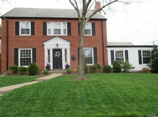 922 S Meramec Ave, Saint Louis, MO 63105