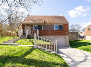 206 Fiesta Dr, Pittsburgh, PA 15239