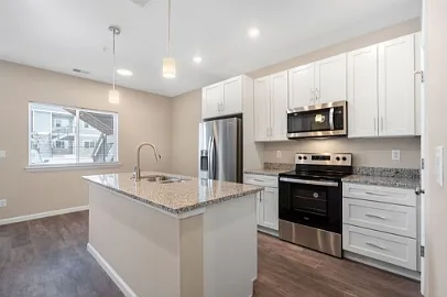 1607 Grand Harmony Blvd - 102 — Photo 1