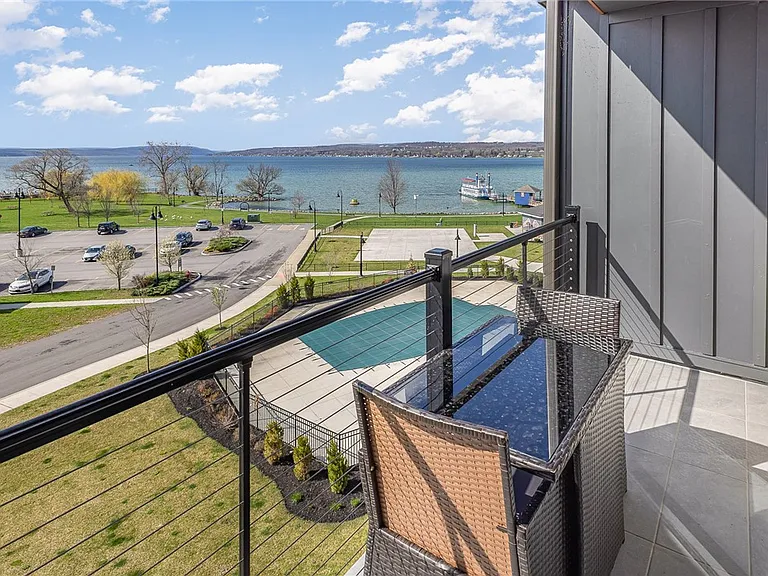 205 Lakeshore Dr #403 — Photo 18