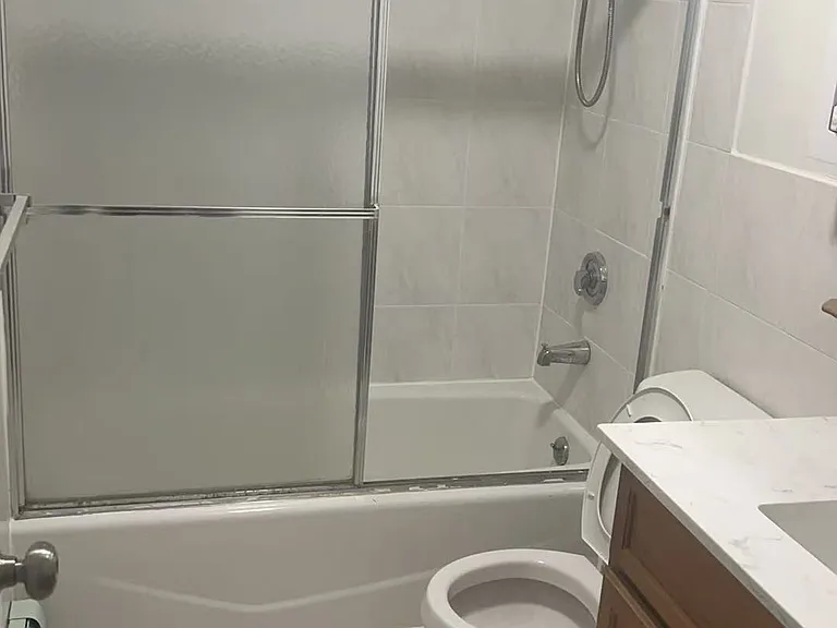 3103 Linden Pl #2 — Photo 8