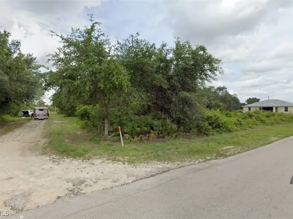 5902 Connie Ave N, Lehigh Acres, FL 33971