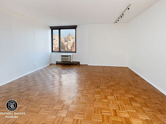 3rd image of 1619 3rd Ave APT 17D