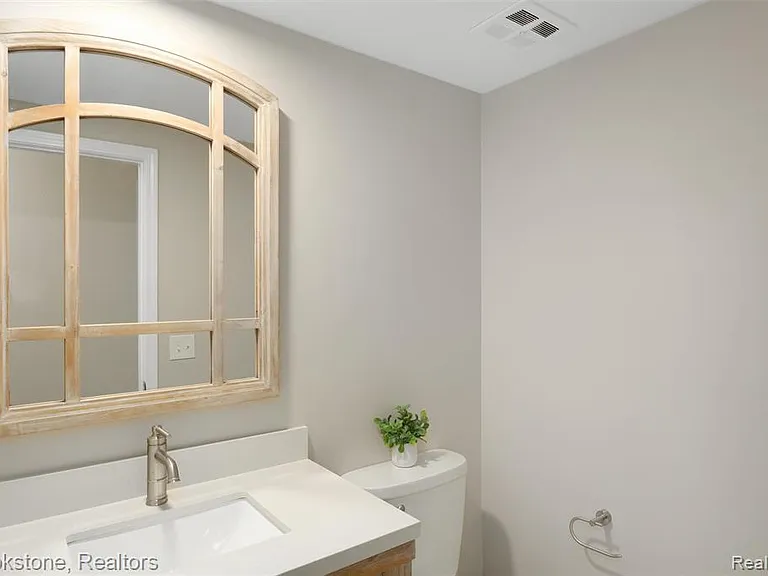 2784 Aldgate Dr — Photo 21