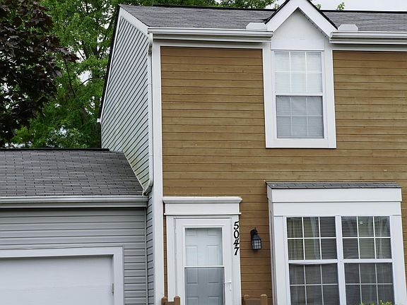 3rd image of 5047 Stoneybrook Blvd