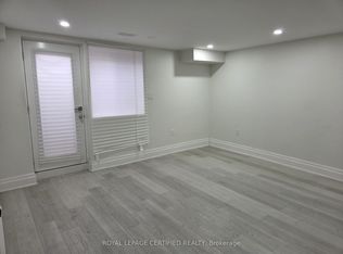 39 Junior Rd #BASEMENT, Brampton, ON L7A5J4