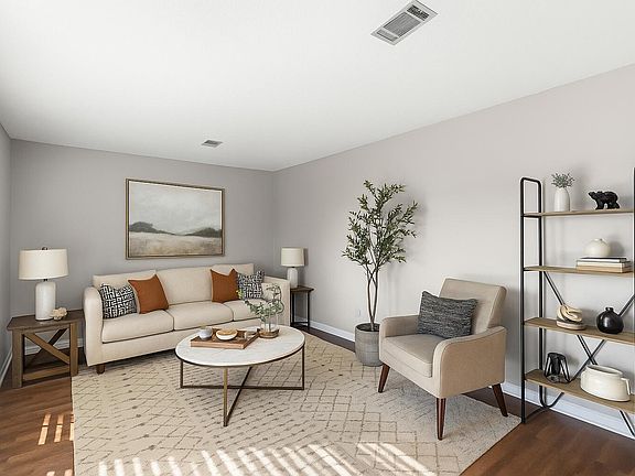 4th image of 3503 Greenwood Drive