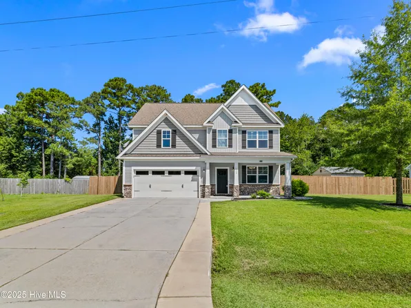 108 Courtney Dr, Jacksonville, NC 28540