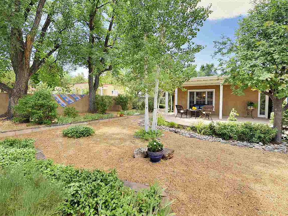 1st image of 850 Old Santa Fe Trl